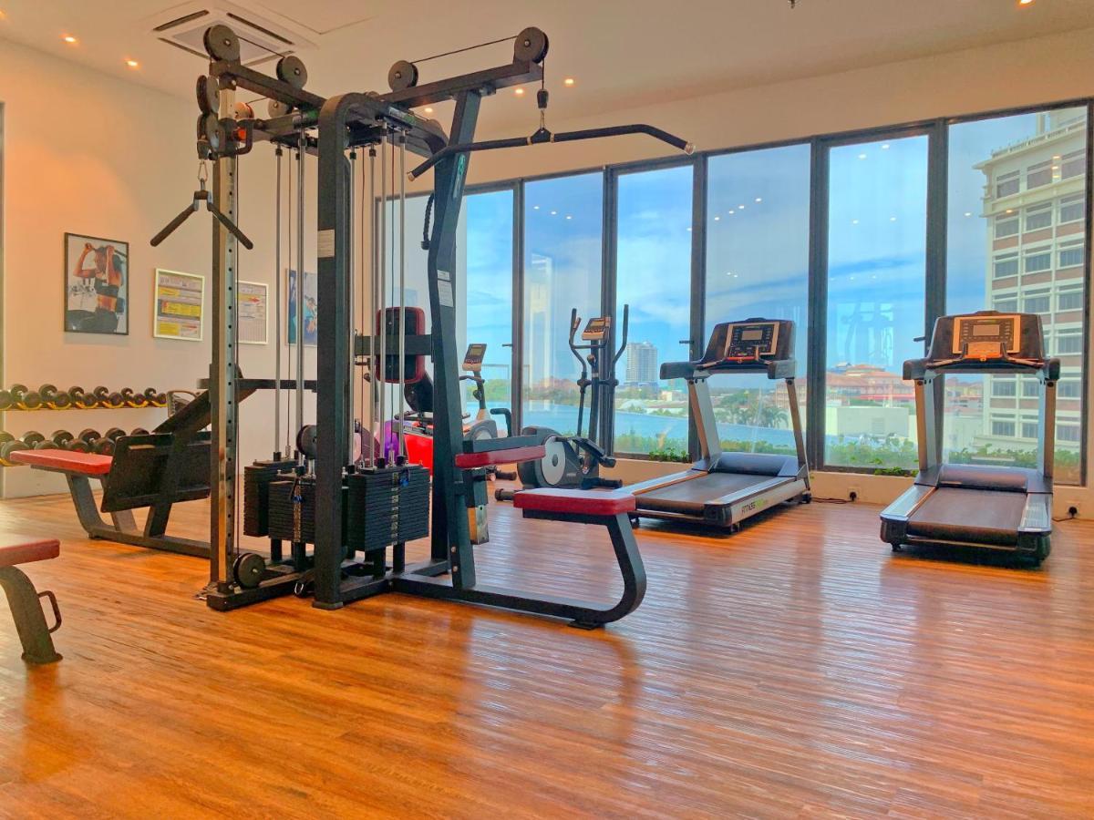 Netflix Two Bedroom Troika Kota Bharu Homestay 182 Esterno foto