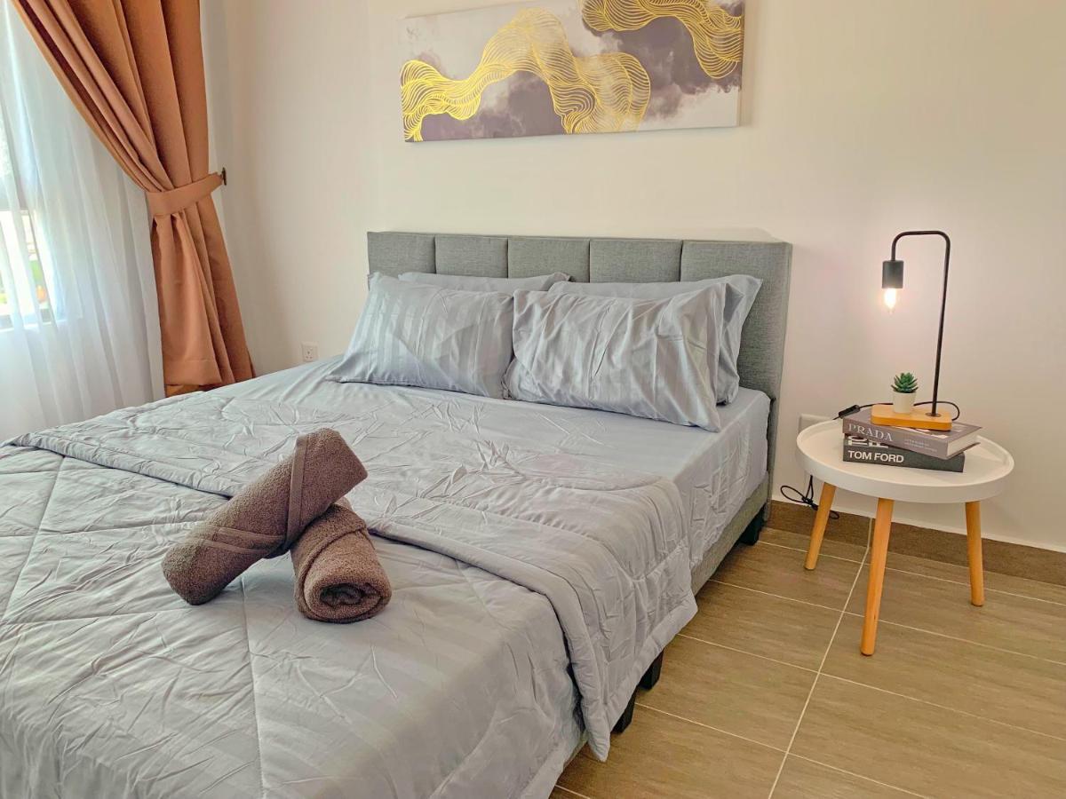Netflix Two Bedroom Troika Kota Bharu Homestay 182 Esterno foto